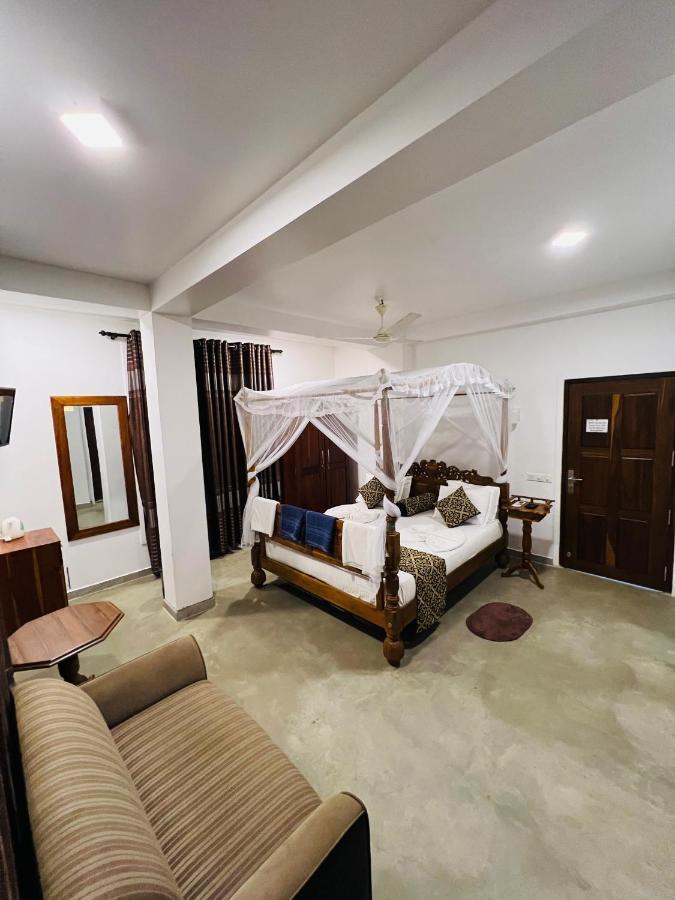 Top Secret Beach Hotel Matara Exterior foto