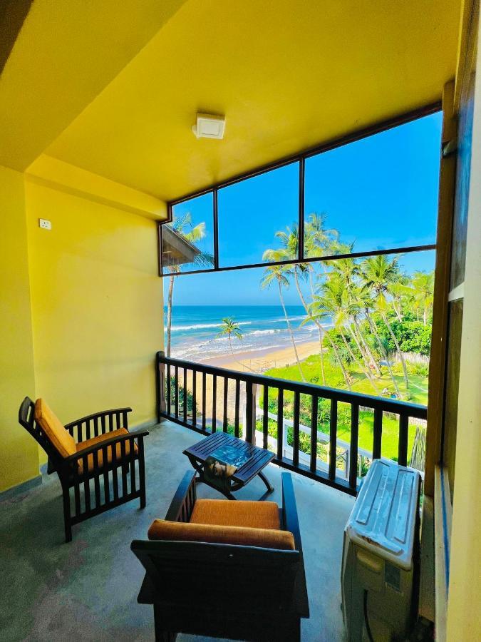 Top Secret Beach Hotel Matara Exterior foto
