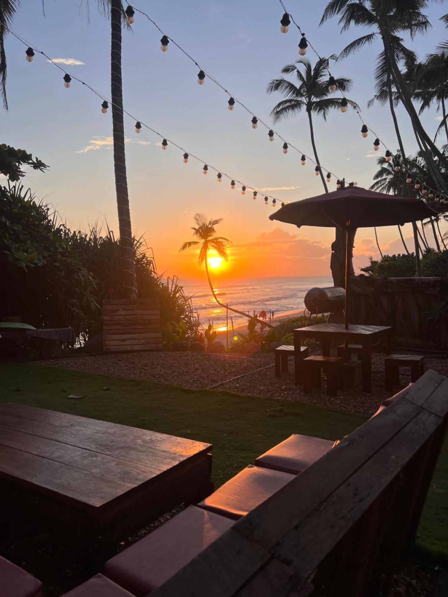 Top Secret Beach Hotel Matara Exterior foto